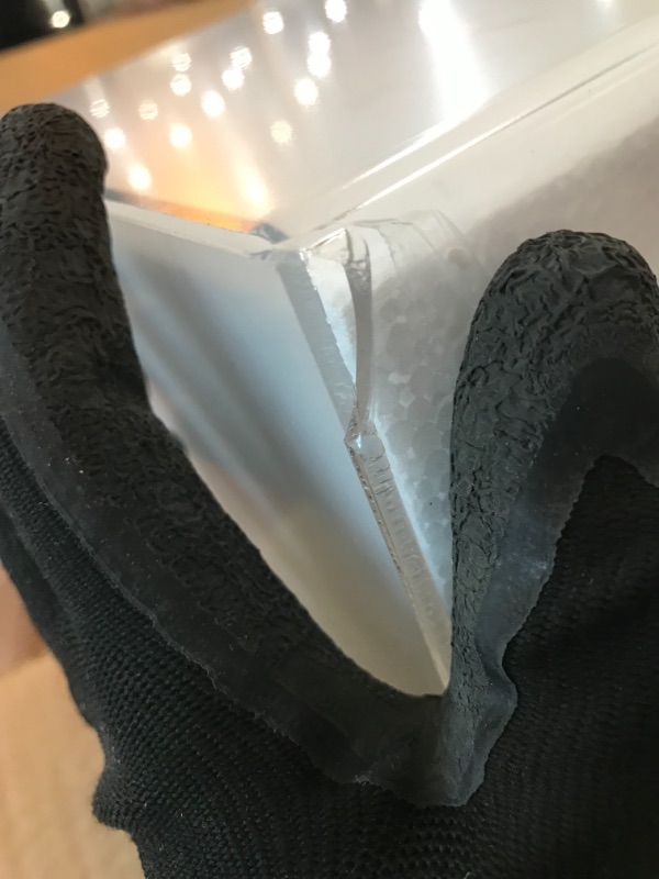 Photo 1 of *SEE last picture for damage*
BBT BAMBOOST Clear Acrylic Dust Cover for PS5, Dust Guard for PS5 Console, Anti Scratch Waterproof Cover Easy to Display and Entirely Dust Proof, Easy to Clean
