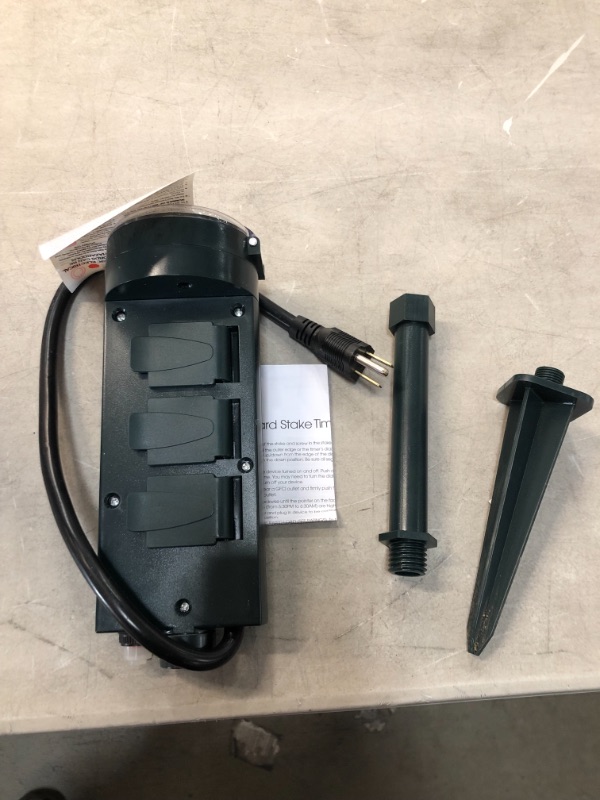 Photo 1 of *NOT EXACT stock picture, use for reference* 
Power Gear Outdoor Yard Stake Mechanical Timer with 6-Grounded Outlets in Green