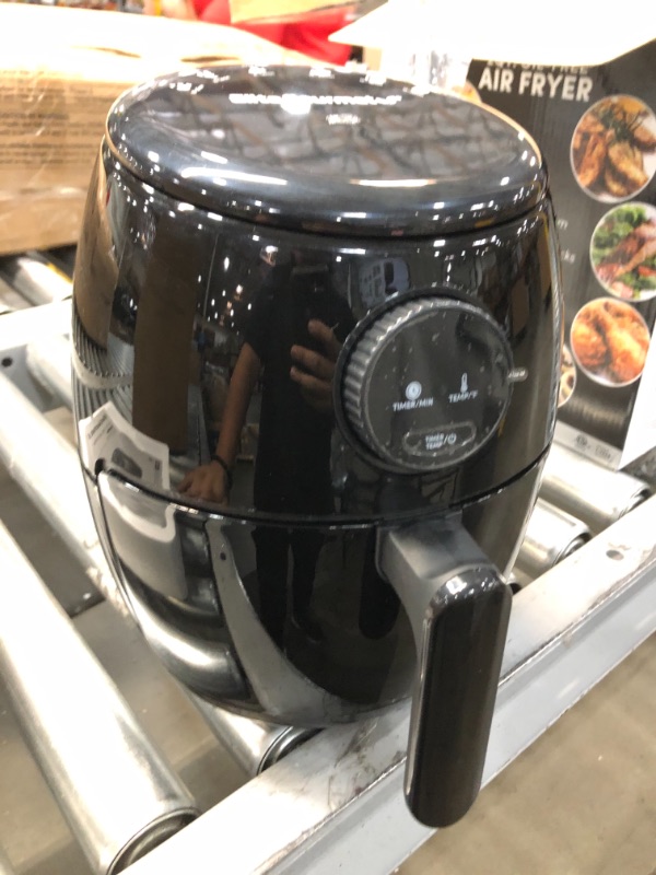 Photo 2 of Elite Gourmet EAF2612D Personal 2.1Qt Compact Space Saving Programmable Hot Air Fryer, Oil-Less Healthy Cooker, Timer & Temperature Controls, PFOA/PTFE Free, 1000W, Black
