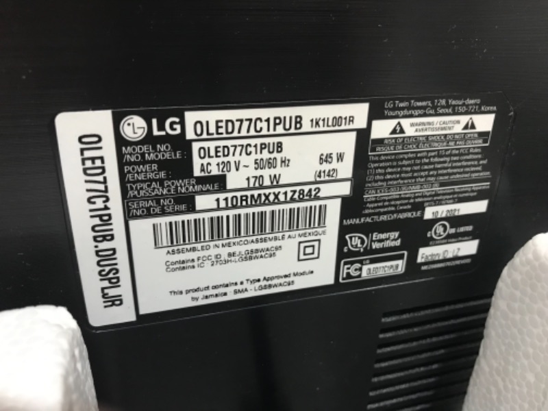 Photo 2 of ******BROKEN PARTS ONLY****LG OLED C1 Series 77” Alexa Built-in 4k Smart TV (3840 x 2160), 120Hz Refresh Rate, AI-Powered 4K, Dolby Cinema, WiSA Ready, Gaming Mode (OLED77C1PUB, 2021)
