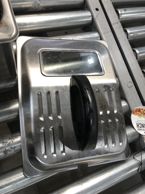 Photo 1 of Cuisinart Cdf-200 Deep Fryer, 4-Qt.
