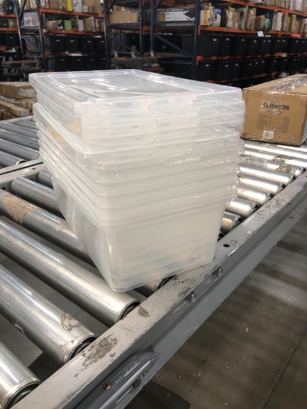 Photo 1 of IRIS USA, Inc. CNL clear Latching Box, 6 Qt
