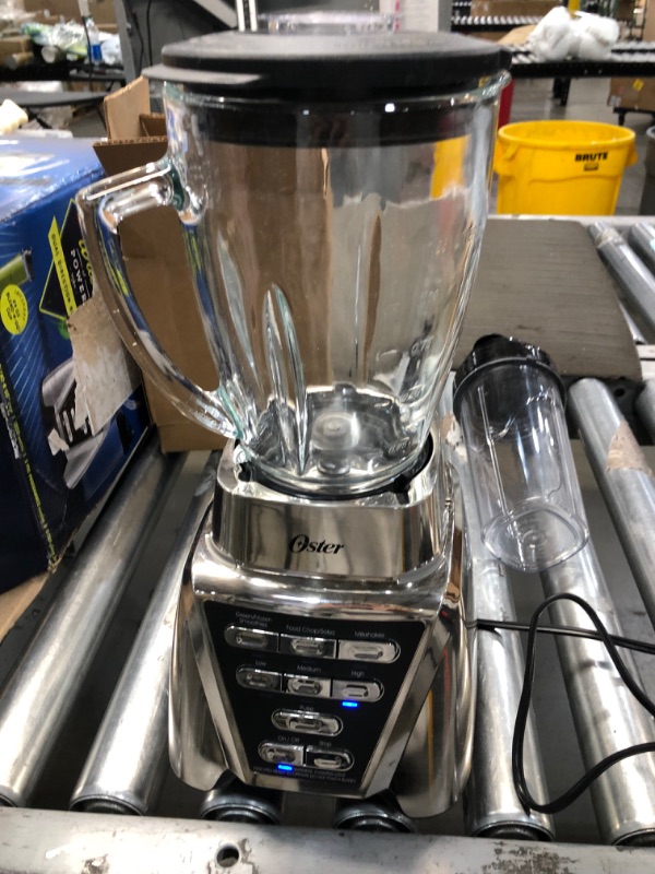 Photo 2 of Oster BLSTMB-CBG Pro 1200 Blender Plus Smoothie Cup - Brushed Nickel
