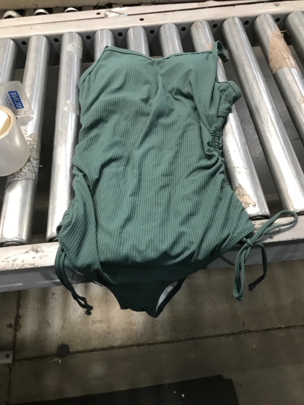 Photo 1 of MEDIUM 
attracosports swimsuit one piece green