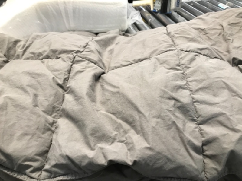 Photo 3 of  Queen Lightweight Comforter Gray - All Season Down Alternative Bed Comforter Summer Duvet Insert Quilted Reversible Comforters Full / Queen Size Dark Gray / Light Grey
