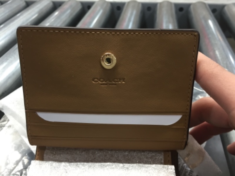 Photo 6 of Coach Pebble Leather Snap Wallet Chalk Style No. C2862
