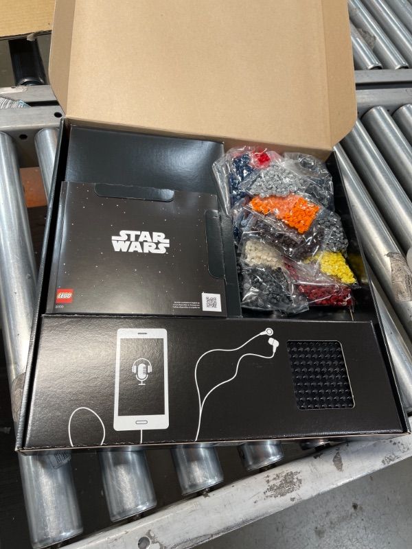 Photo 4 of LEGO Art Star Wars The Sith 31200 Creative Sith Lord Building Kit; an Elegant Piece for Adults who Love Mindful Art Projects or The Dark Lords of The Sith (3,395 Pieces)
