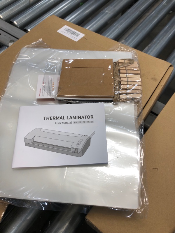 Photo 3 of TOPELEK LAMINATOR MACHINE