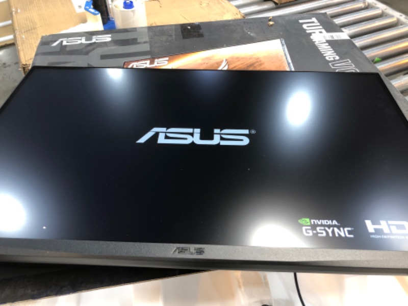 Photo 2 of ASUS TUF Gaming 27" 2K HDR Monitor (VG27AQ1A) - WQHD (2560 x 1440), IPS, 170Hz (Supports 144Hz), 1ms, Extreme Low Motion Blur, Speaker, G-SYNC Compatible, VESA Mountable, DisplayPort, HDMI
