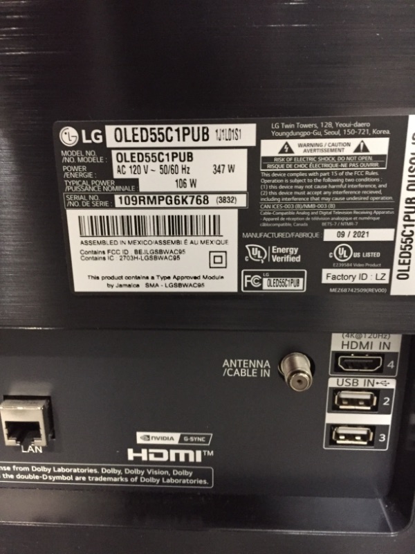 Photo 3 of *****PARTS ONLY BROKEN**** SOLD AS IS LG OLED C1 Series 55” Alexa Built-in 4k Smart TV (3840 x 2160), 120Hz Refresh Rate, AI-Powered 4K, Dolby Cinema, WiSA Ready, Gaming Mode (OLED55C1PUB, 2021)
