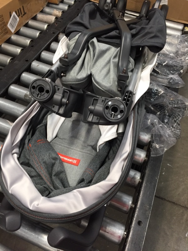 Photo 1 of 2018 UPPAbaby G-Luxe Stroller - Jordan (Charcoal/Silver)
