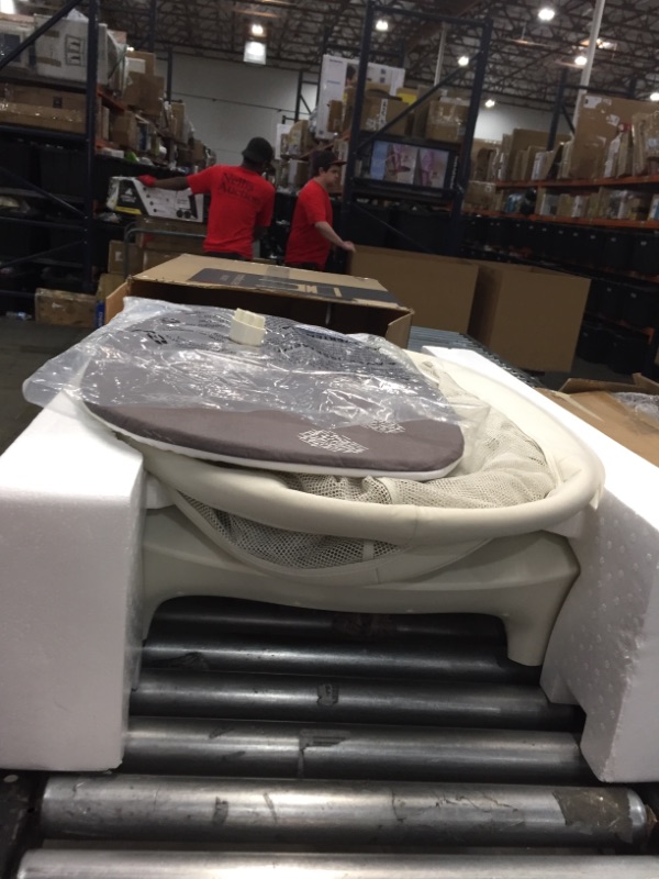 Photo 1 of 4moms® MamaRoo Sleep™ Bassinet, 5 Unique Motions, Birch
