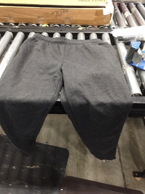 Photo 1 of AMAZON BASICS SWEAT PANTS GRAY LARGE