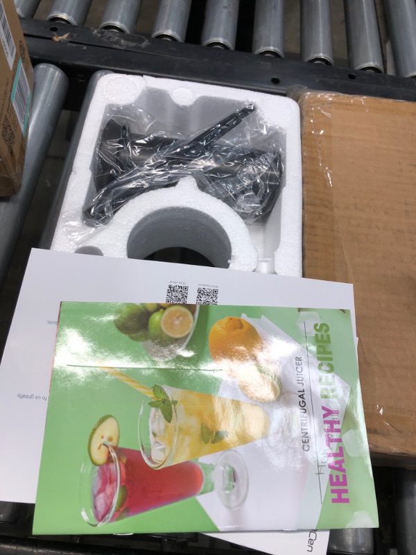 Photo 3 of 
Juicer Machines 1000 W Juicer Extractor Whole Fruit and Vegetables Easy to Clean, Dual Speed Juicer with Higher Juice and Nutrition Yield, Anti-Drip...