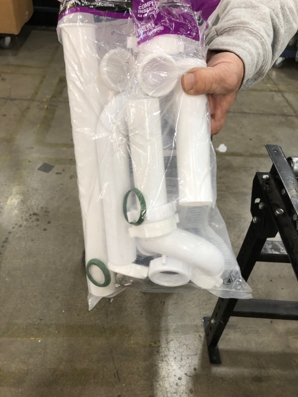 Photo 1 of Everbilt
1-1/2 in. White Plastic Slip-Joint Garbage Disposal Install Kit with Dishwasher Garbage Disposal Connector