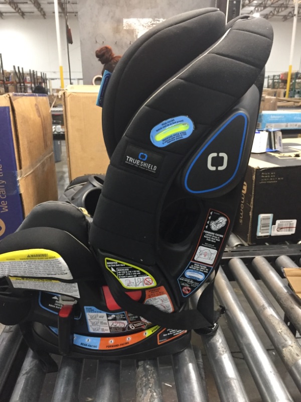 Photo 2 of Graco 4Ever 4 in 1 Car Seat featuring TrueShield Side Impact Technology
