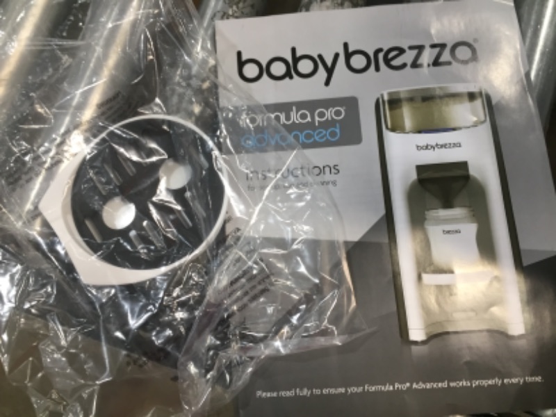 Photo 1 of Baby Brezza New and Improved Formula Pro Advanced Dispenser Machine