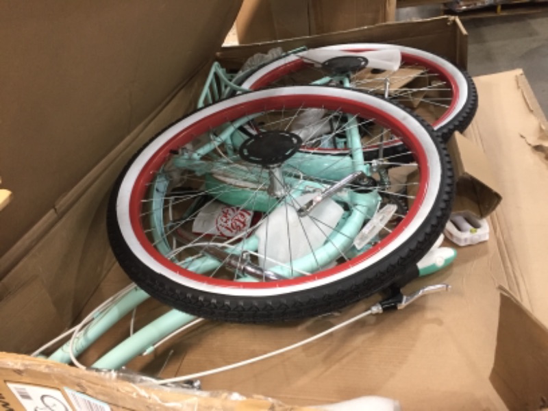 Photo 1 of Schwinn Cruiser-Bicycles Perla
