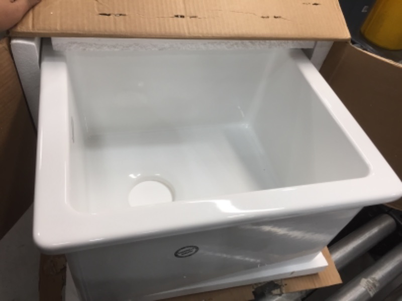 Photo 2 of **INCOMPLETE**
Elkay SWU1517WHFC Fireclay Single Bowl Undermount Bar Sink Kit with Faucet, 16-7/16", White (BOX 2 OF 2)
