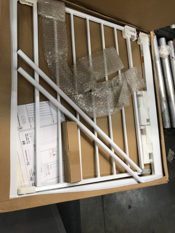 Photo 1 of Safety 1st Easy Install Walk Thru Gate, White