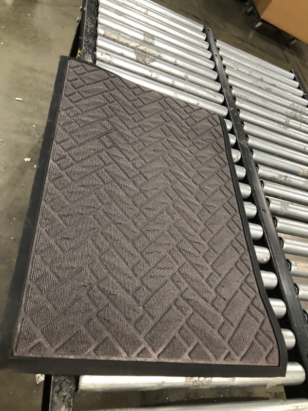 Photo 1 of 2 x 3 entrance mat 
