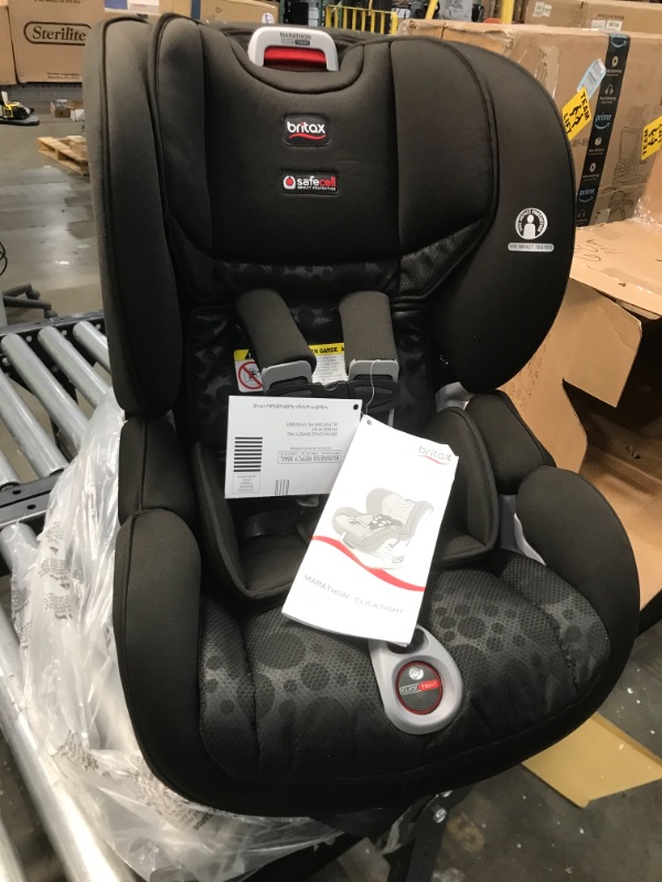 Photo 2 of Britax Marathon ClickTight Convertible Car Seat, Bubbles [Amazon Exclusive]
