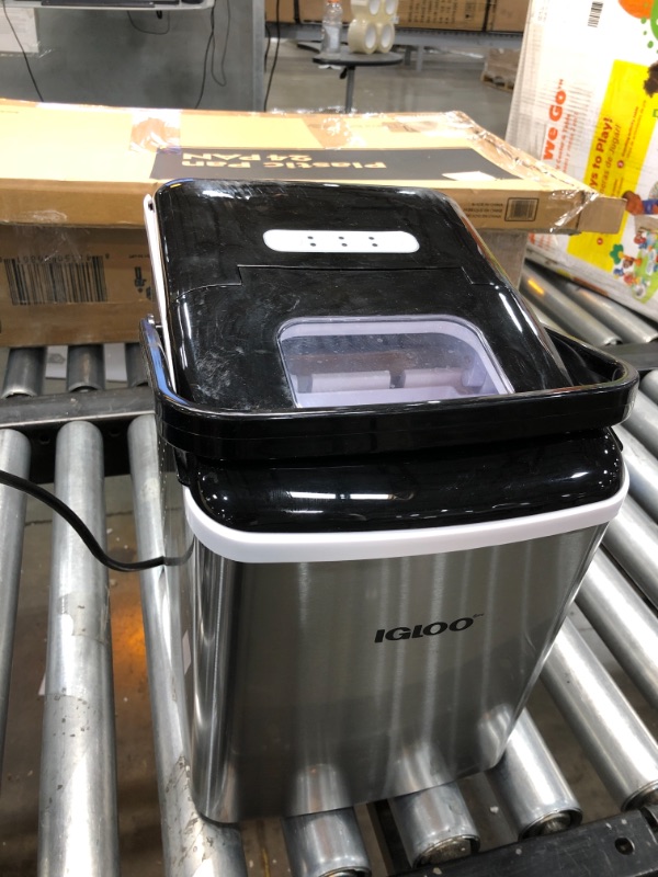 Photo 2 of **parts only ** Igloo ICEB26HNSS Automatic Self-Cleaning Portable Electric Countertop Ice Maker Machine With Handle, 26 Pounds in 24 Hours, 9 Ice Cubes Ready in 7 minutes, With Ice Scoop and Basket, Stainless
