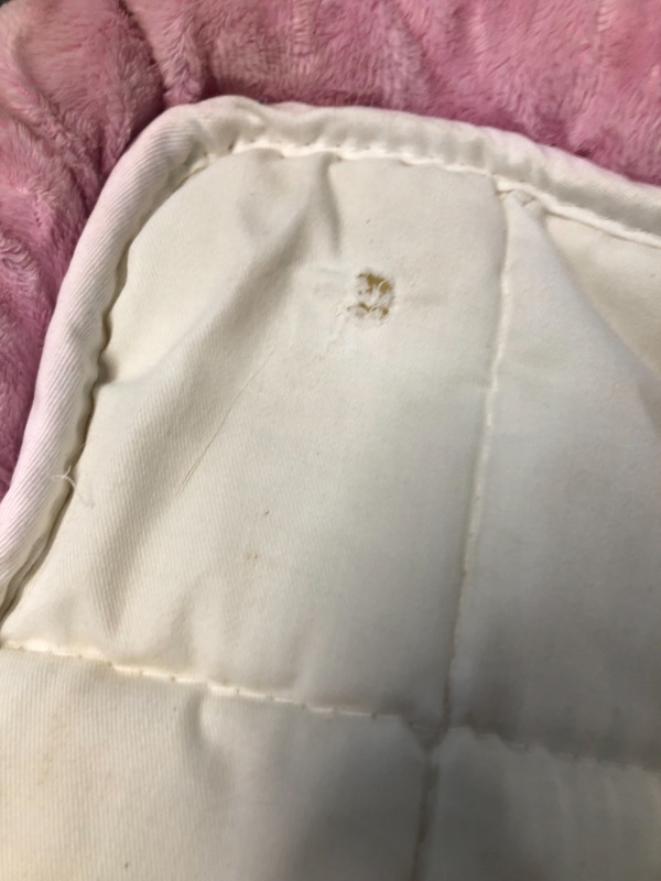 Photo 1 of **USED, BED IS DIRTY FROM PREVIOUS USE**
SIWA MARY Dog Bed Mat Soft Crate Pad Washable Anti-Slip Mattress for Large Medium Small Dogs and Cats Kennel Pad
