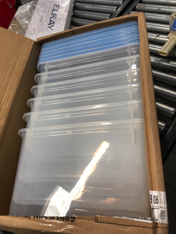 Photo 1 of Sterilite 19324306 20 Quart/19 Liter Gasket Box, Clear with Blue Aquarium Latches and Gasket, 6-Pack
