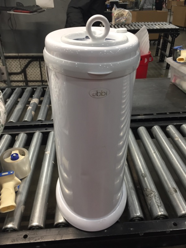 Photo 3 of Ubbi Steel Odor Locking, No Special Bag Required Money Saving, Awards-Winning, Modern Design, Registry Must-Have Diaper Pail, White
