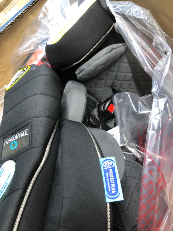 Photo 3 of Graco 4Ever 4 in 1 Car Seat featuring TrueShield Side Impact Technology
