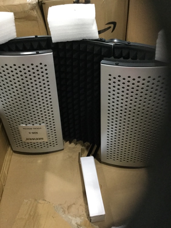 Photo 1 of Neewer NW-5 Foldable Adjustable Portable Sound Absorbing Vocal Recording Panel,