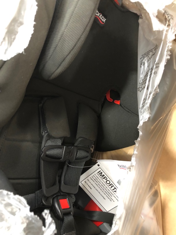 Photo 3 of Britax Grow with You ClickTight Plus Harness-2-Booster Car Seat, Jet Safewash Fabric
**brand new***