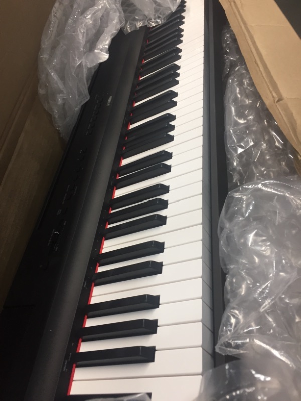 Photo 3 of **PARTS ONLY*** Yamaha P-125 88-Note Digital Piano with Weighted GHS Action, Black
