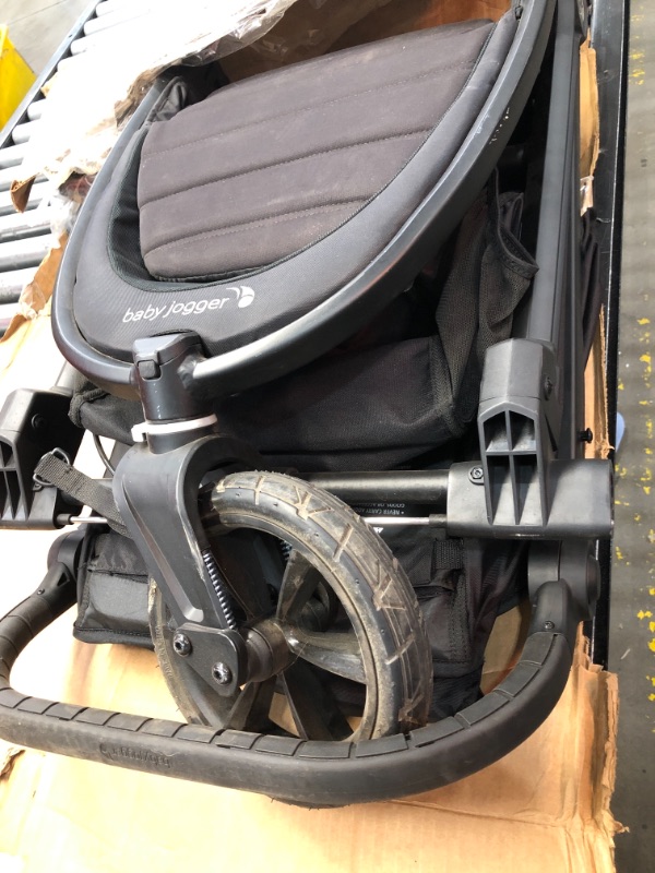 Photo 2 of Baby Jogger City Mini GT2 All-Terrain Stroller, Jet
