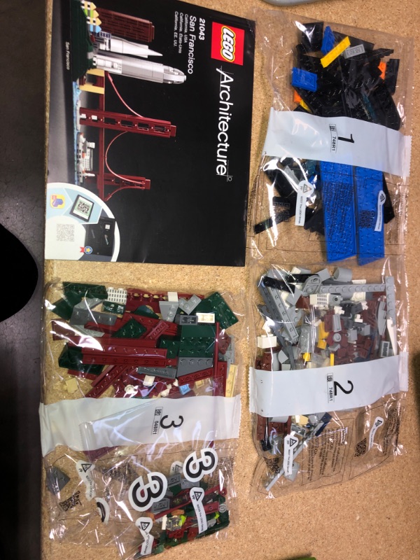 Photo 1 of LEGO Architecture Skyline Collection 21043 San Francisco Building Kit Includes Alcatraz Model, Golden Gate Bridge and Other San Francisco Architectural Landmarks (565 Pieces)