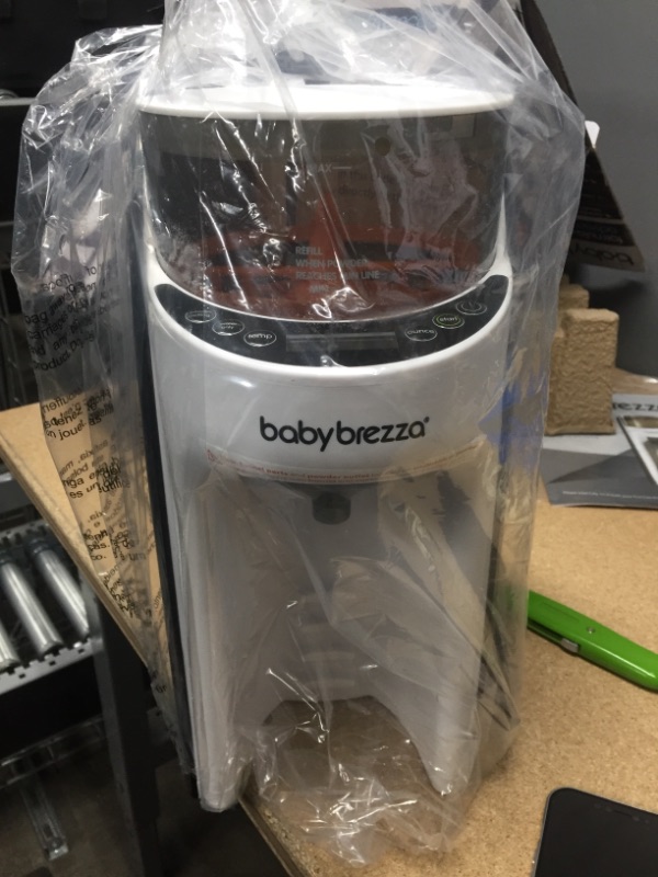 Photo 2 of Baby Brezza New and Improved Formula Pro Advanced Dispenser Machine