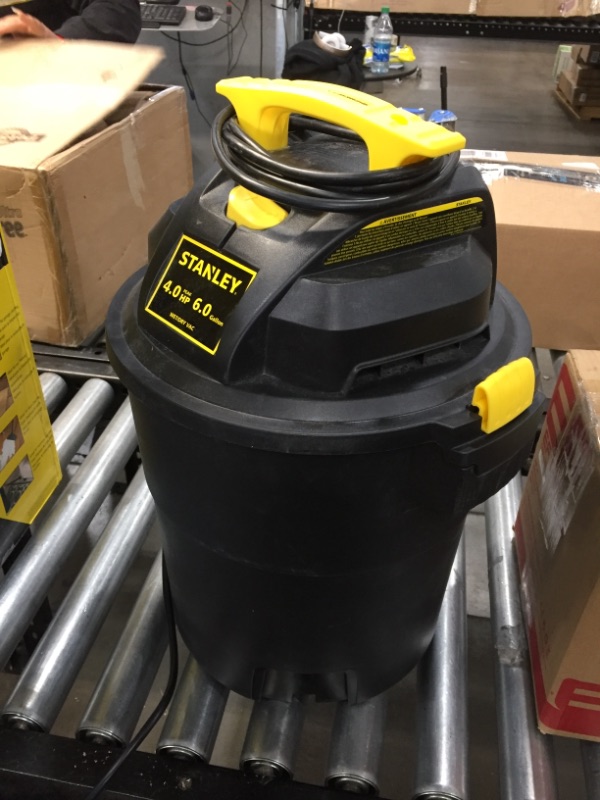 Photo 2 of Stanley 6 gal. Poly 4-Peak HP Wet/Dry Vacuum SL18116P