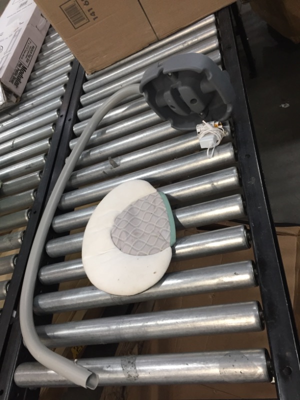 Photo 1 of Graco DuetConnect LX Swing and Bouncer
