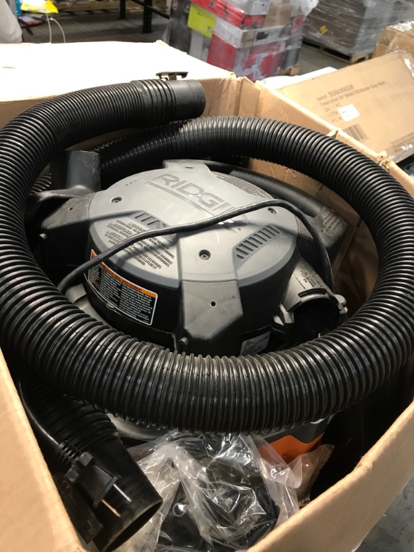 Photo 2 of 
RIDGID
16 Gal. 6.5-Peak HP NXT Wet/Dry Shop Vacuum with Detachable Blower, Filter, Hose and Accessories
/USED/ MISSING SOME ACCESSORIES 