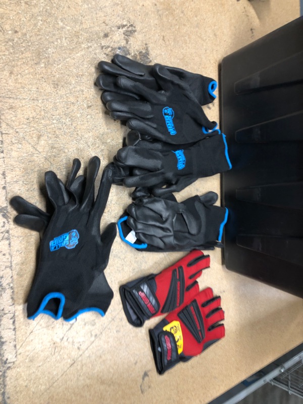 Photo 1 of Work Gloves Bundle 
4 Pairs Of Gorilla Grip Gloves Black Large, Fingerless Red Large Gloves 