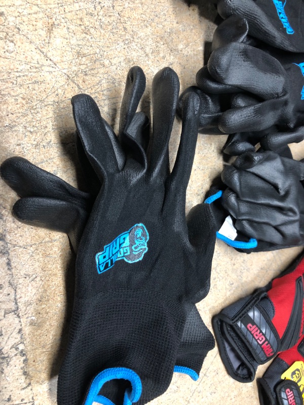 Photo 2 of Work Gloves Bundle 
4 Pairs Of Gorilla Grip Gloves Black Large, Fingerless Red Large Gloves 