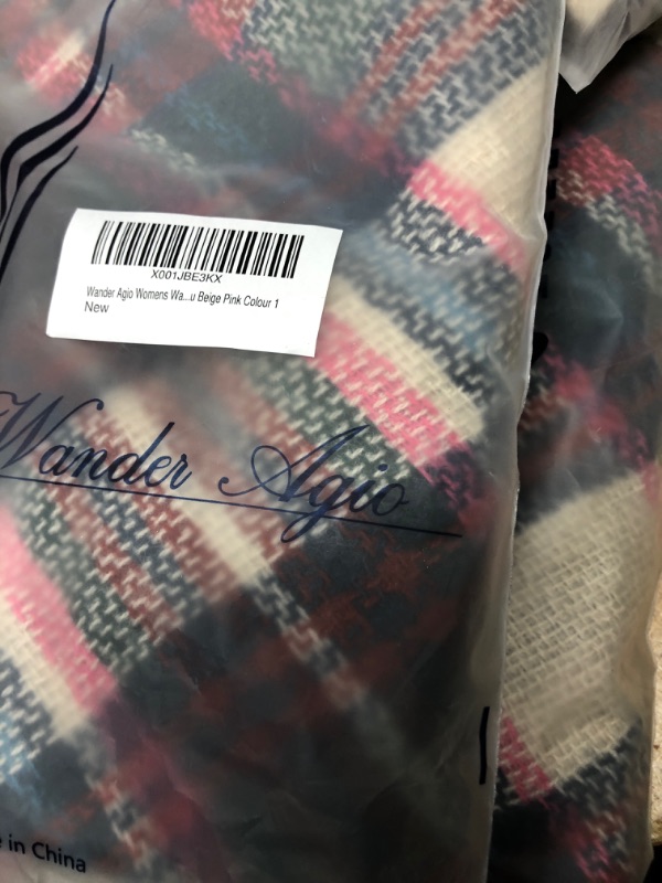 Photo 2 of 2-Wander Agio Womens Warm Long Shawl Winter Wraps Large Scarves Knit Cashmere Feel Plaid Triangle Scarf
