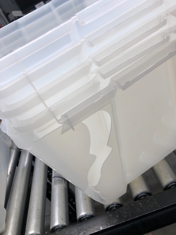 Photo 5 of IRIS USA 54 Qt Clear Plastic Storage Box with Latches, 6 Pack (broken lids & tubs)