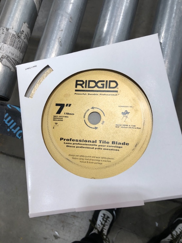 Photo 1 of Ridgid R4021 120-Volt 6.5 Amp Corded 7 Inch Self-Aligning Table Top Wet Tile Saw (New Open Box)