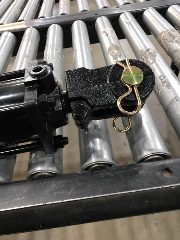 Photo 1 of 2500 psi Tie Rod Hydraulic Cylinder with 3 in. Bore and 20 in. Stroke
