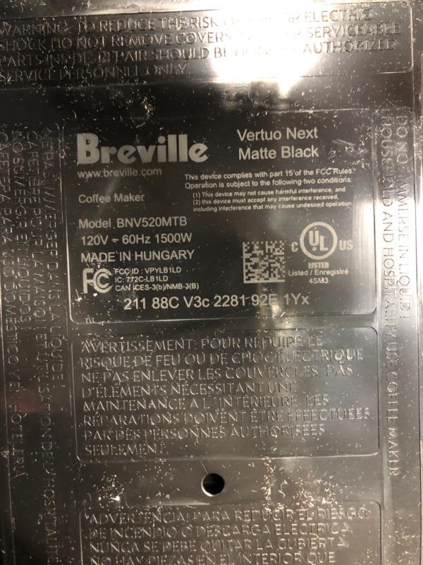 Photo 6 of Nespresso BNV550MTB Vertuo Next Espresso Machine with Aeroccino by Breville, Black Matte

//TESTED AND FUNCTIONAL, MINOR COSMETIC DAMAGE AND DENT
