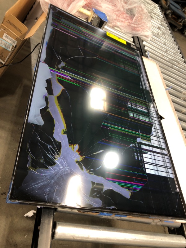 Photo 1 of //MAJOR DAMAGE TO SCREEN BUT TURNS ON, PARTS ONLY
Sony X85J 50 Inch TV: 4K Ultra HD LED Smart Google TV with Native 120HZ Refresh Rate, Dolby Vision HDR, and Alexa Compatibility KD50X85J- 2021 Model, Black


