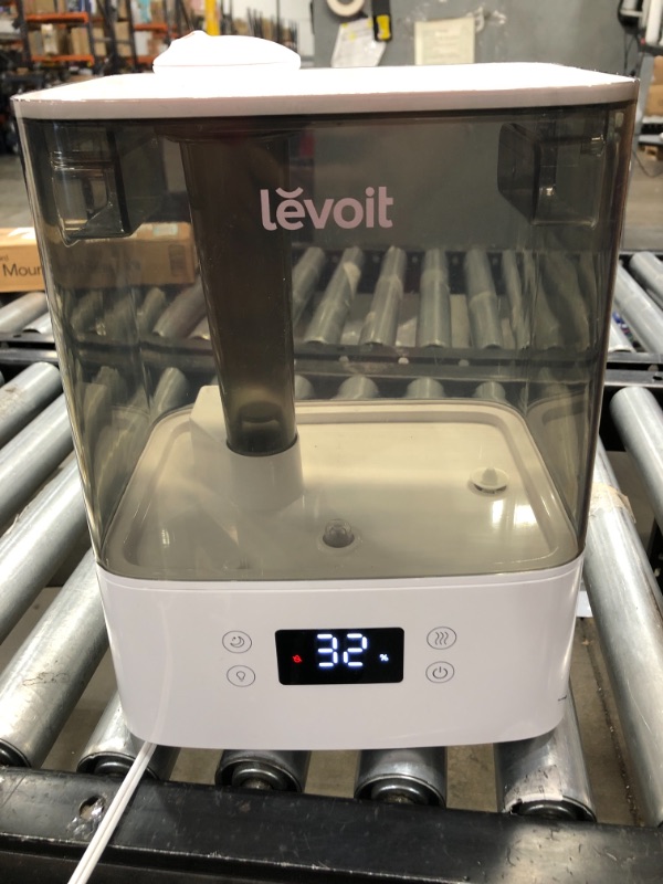Photo 1 of LEVOIT Humidifiers for Bedroom Large Room Home, 6L Top Fill Cool Mist Air Ultrasonic for Plants Indoor with Essential Oils Diffuser for Baby Kids, Smart Control with Humidistat, Quiet Easy Clean, Gray


//TESTED AND FUNCTIONAL