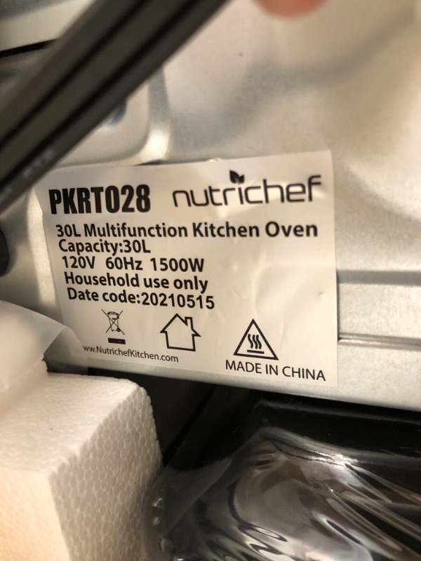 Photo 3 of 30 Quarts Kitchen Convection Oven - 1400 Watt Countertop Turbo, Rotisserie Roaster Cooker with Grill, Griddle Top Rack, Dual Hot Plates, Toaster, Baking Tray, Skewers and Handles - NutriChef PKRTO28

//TESTED AND FUNCTIONAL
